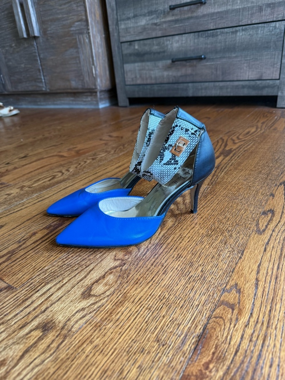 Nicole Miller Blue Pointed-Toe Women’s Dress Heels with Snakeskin Ankle Strap